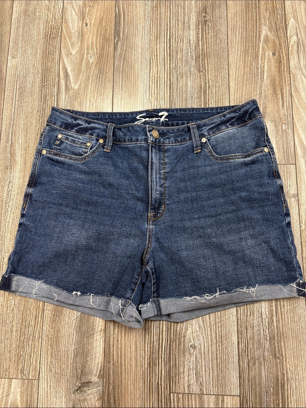 Seven7 Women's Dark Wash Rolled Hem Denim Shorts